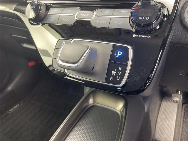 アクア Ｚ　ＴＯＹＯＴＡセーフティセンス　純正１０型ディスプレイオーディオ　レーダークルーズコントロール　バックカメラ　社外ＥＴＣ　純正フロアマット　レーンキープアシスト　ＬＥＤヘッドライト　オートハイビーム（15枚目）