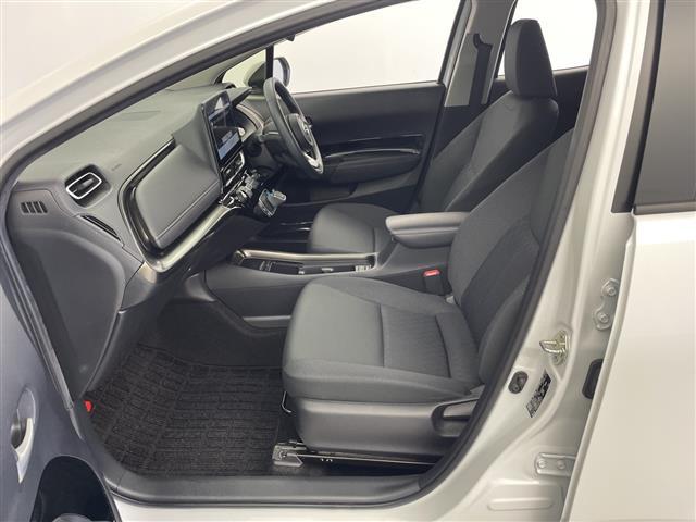 アクア Ｚ　ＴＯＹＯＴＡセーフティセンス　純正１０型ディスプレイオーディオ　レーダークルーズコントロール　バックカメラ　社外ＥＴＣ　純正フロアマット　レーンキープアシスト　ＬＥＤヘッドライト　オートハイビーム（25枚目）