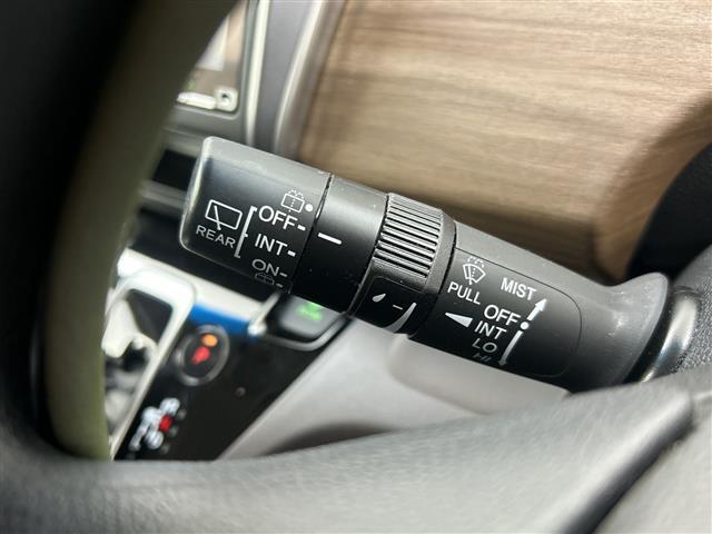 フリードハイブリッド ハイブリッド・Gホンダセンシング ホンダセンシング 純正9インチナビ 追従クルーズコントロール 両側パワースライドドア ビルトインETC シートヒーター LEDヘッドライト サンシェード ロードサイドアシスト レーンキープアシスト(8枚目)