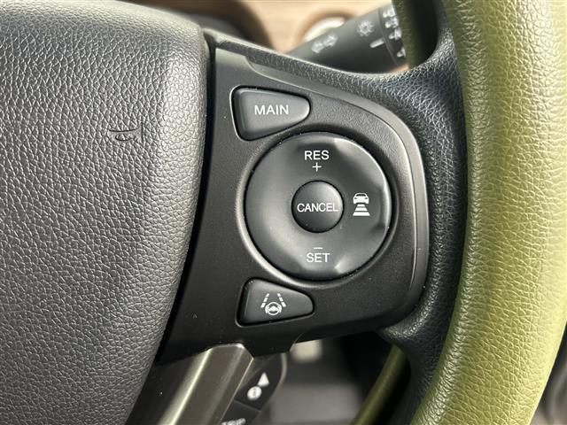 フリードハイブリッド ハイブリッド・Gホンダセンシング ホンダセンシング 純正9インチナビ 追従クルーズコントロール 両側パワースライドドア ビルトインETC シートヒーター LEDヘッドライト サンシェード ロードサイドアシスト レーンキープアシスト(11枚目)