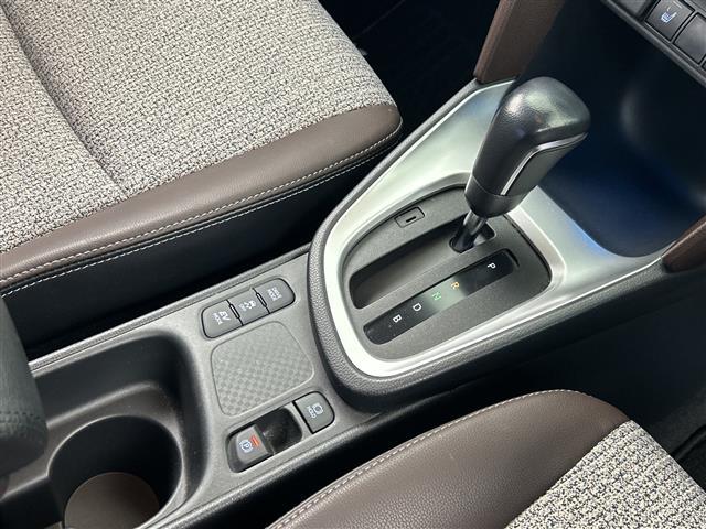 ヤリスクロス ハイブリッドＺ　純正ＤＡ　パノラミックビューモニター　Ｔｏｙｏｔａ　Ｓａｆｅｔｙ　Ｓｅｎｓｅ　プリクラッシュセーフティ　レーントレーシングアシスト　レーダークルーズコントロール　アダプティブハイビームシステム　ＬＥＤ（11枚目）