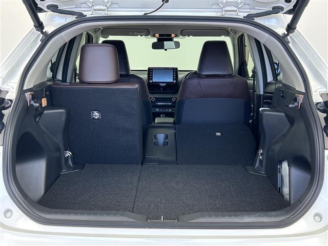 ヤリスクロス ハイブリッドＺ　純正ＤＡ　パノラミックビューモニター　Ｔｏｙｏｔａ　Ｓａｆｅｔｙ　Ｓｅｎｓｅ　プリクラッシュセーフティ　レーントレーシングアシスト　レーダークルーズコントロール　アダプティブハイビームシステム　ＬＥＤ（27枚目）