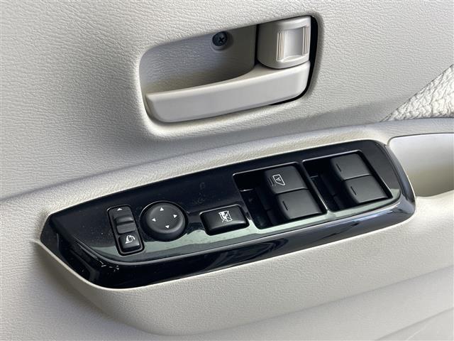 ルークス Ｘ　純正ＳＤナビ　アラウンドビューモニター　片側パワースライドドア　ＥＴＣ　ドライブレコーダー　エマージェンシーブレーキ　コーナーセンサー　ステアリングリモコン　純正フロアマット　スマートキー　Ａストップ（17枚目）