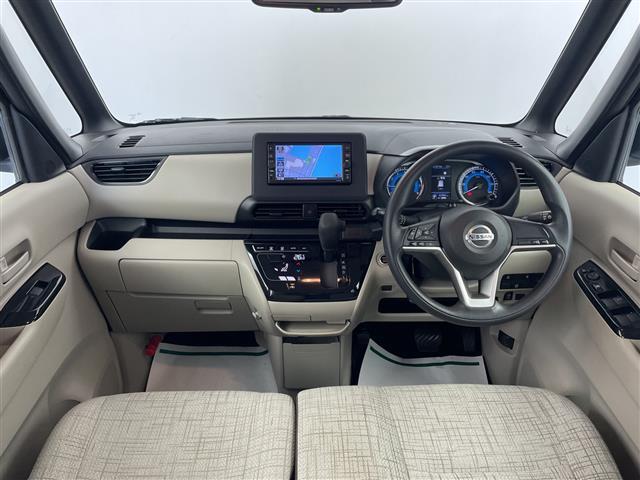 ルークス Ｘ　純正ＳＤナビ　アラウンドビューモニター　片側パワースライドドア　ＥＴＣ　ドライブレコーダー　エマージェンシーブレーキ　コーナーセンサー　ステアリングリモコン　純正フロアマット　スマートキー　Ａストップ（42枚目）