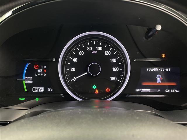 シャトル ハイブリッド　ホンダセンシング　純正ＳＤナビ　レーダークルーズコントロール　レーンキープアシスト　パドルシフト　前席シートヒーター　ドライブレコーダー　ドアバイザー　ＬＥＤヘッドライト　ビルドインＥＴＣ　電格ミラー（7枚目）