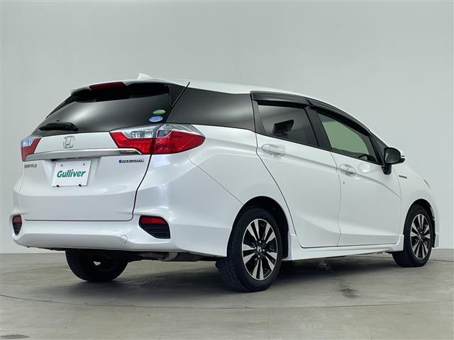 シャトル ハイブリッド　ホンダセンシング　純正ＳＤナビ　レーダークルーズコントロール　レーンキープアシスト　パドルシフト　前席シートヒーター　ドライブレコーダー　ドアバイザー　ＬＥＤヘッドライト　ビルドインＥＴＣ　電格ミラー（31枚目）