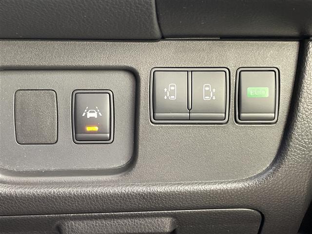 セレナ ＨＷＳ　Ｓ　ＨＶ　Ｖセレ　＋Ｓｅｆｔｙ　ワンオーナー　社外ＳＤナビ　フリップダウンモニター　ミラー一体型ドライブレコーダー　クルーズコントロール　ビルドインＥＴＣ　両側パワースライドドア　アレンジシート　アイドリングストップ　ドアバイザー（6枚目）