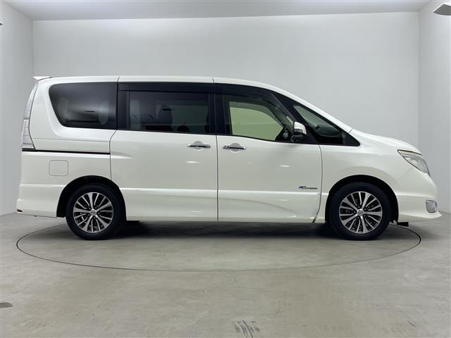 セレナ ＨＷＳ　Ｓ　ＨＶ　Ｖセレ　＋Ｓｅｆｔｙ　ワンオーナー　社外ＳＤナビ　フリップダウンモニター　ミラー一体型ドライブレコーダー　クルーズコントロール　ビルドインＥＴＣ　両側パワースライドドア　アレンジシート　アイドリングストップ　ドアバイザー（34枚目）