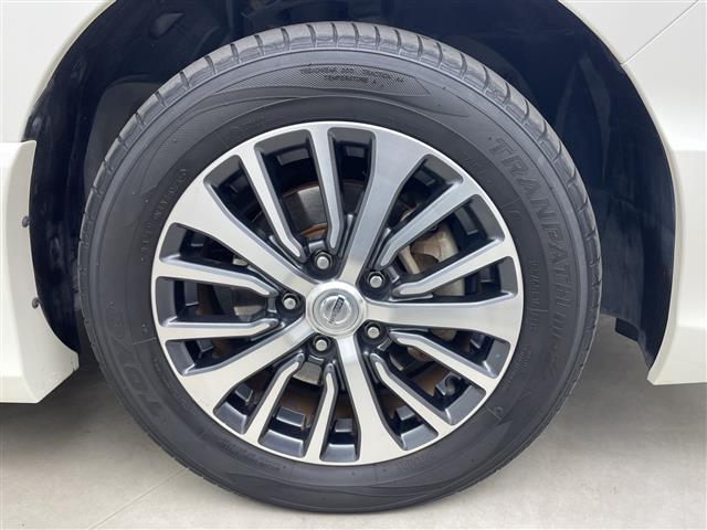 セレナ ＨＷＳ　Ｓ　ＨＶ　Ｖセレ　＋Ｓｅｆｔｙ　ワンオーナー　社外ＳＤナビ　フリップダウンモニター　ミラー一体型ドライブレコーダー　クルーズコントロール　ビルドインＥＴＣ　両側パワースライドドア　アレンジシート　アイドリングストップ　ドアバイザー（38枚目）