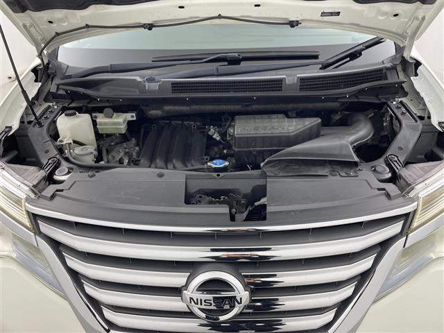 セレナ ＨＷＳ　Ｓ　ＨＶ　Ｖセレ　＋Ｓｅｆｔｙ　ワンオーナー　社外ＳＤナビ　フリップダウンモニター　ミラー一体型ドライブレコーダー　クルーズコントロール　ビルドインＥＴＣ　両側パワースライドドア　アレンジシート　アイドリングストップ　ドアバイザー（40枚目）