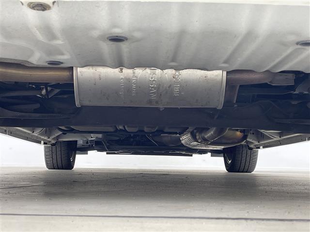 セレナ ＨＷＳ　Ｓ　ＨＶ　Ｖセレ　＋Ｓｅｆｔｙ　ワンオーナー　社外ＳＤナビ　フリップダウンモニター　ミラー一体型ドライブレコーダー　クルーズコントロール　ビルドインＥＴＣ　両側パワースライドドア　アレンジシート　アイドリングストップ　ドアバイザー（41枚目）