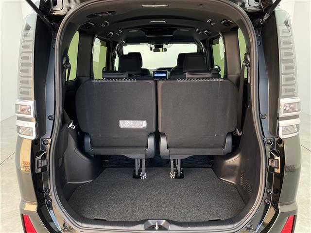 ヴォクシー 　純正ナビ　プリップダウンモニター　ビルドインＥＴＣ２．０　バックカメラ　リアサンシェード　ビルドインＥＴＣ　オートライト　オートハイビーム　クルーズコントロール　両側パワースライドドア　スマートキー（25枚目）