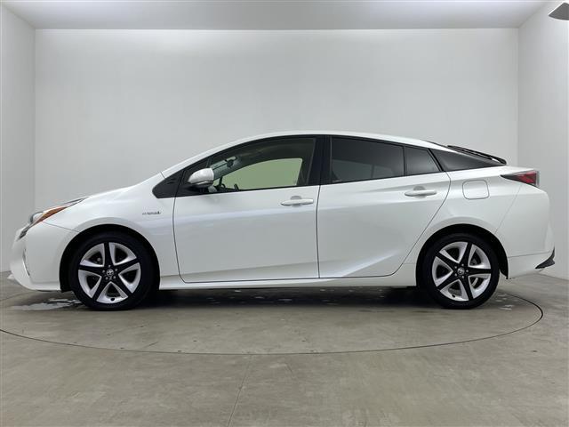 プリウス Ｓツーリングセレクション　純正９型ナビ　フルセグ　Ｂｌｕｅｔｏｏｔｈ　ＣＤ　ＤＶＤ　バックカメラ　トヨタセーフティセンス　ＥＴＣ　黒合皮　シートヒーター　ＬＥＤヘッドライト　禁煙車　社外ＡＷスタッドレス付き（35枚目）