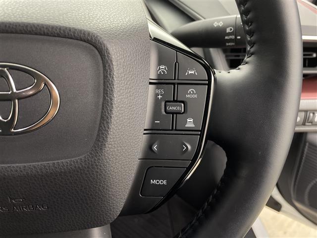 プリウス Ｚ　ワンオーナー　ＴＯＹＯＴＡチームメイト　ディスプレイオーディオ　トヨタセーフティセンス　パノラミックビュー　パノラマルーフ　置くだけ充電　ナビ連動ドライブレコーダー　電動パーキング　パークアシスト（9枚目）