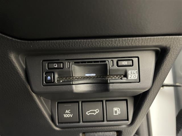 プリウス Ｚ　ワンオーナー　ＴＯＹＯＴＡチームメイト　ディスプレイオーディオ　トヨタセーフティセンス　パノラミックビュー　パノラマルーフ　置くだけ充電　ナビ連動ドライブレコーダー　電動パーキング　パークアシスト（21枚目）