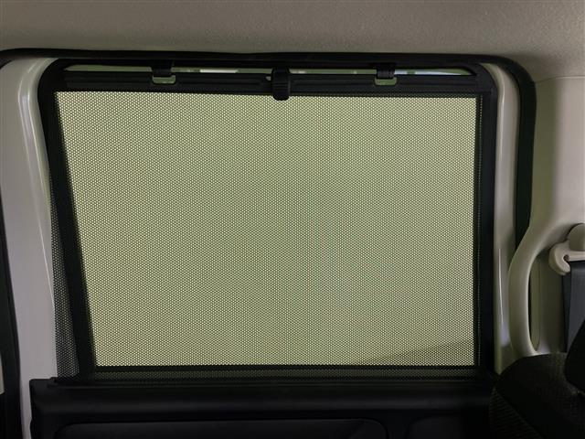N-BOX G SSパッケージ 純正ナビ☆両側パワースライドドアワンオーナーワンセグテレビフロアマットドアバイザーオートライト社外アルミホイールD/NシートヒーターBluetoothプッシュスート(18枚目)