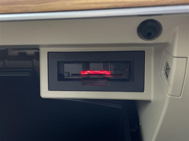 ランドクルーザープラド ＴＸ　社外ＳＤナビ　ＡＬＰＩＮＥスピーカー　バックカメラ　パーキングセンサー　社外フロアマット　リフトアップ　ＥＴＣ　ＬＤＡ　ＰＣＳ　ＡＣＣ　ＬＥＤヘッドライト　社外ＡＷ　ホワイトレタータイヤ（21枚目）