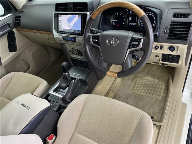 ランドクルーザープラド ＴＸ　社外ＳＤナビ　ＡＬＰＩＮＥスピーカー　バックカメラ　パーキングセンサー　社外フロアマット　リフトアップ　ＥＴＣ　ＬＤＡ　ＰＣＳ　ＡＣＣ　ＬＥＤヘッドライト　社外ＡＷ　ホワイトレタータイヤ（27枚目）