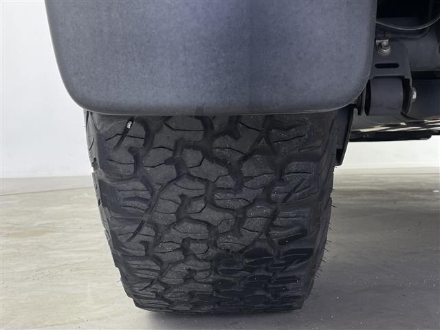 ランドクルーザープラド ＴＸ　社外ＳＤナビ　ＡＬＰＩＮＥスピーカー　バックカメラ　パーキングセンサー　社外フロアマット　リフトアップ　ＥＴＣ　ＬＤＡ　ＰＣＳ　ＡＣＣ　ＬＥＤヘッドライト　社外ＡＷ　ホワイトレタータイヤ（39枚目）