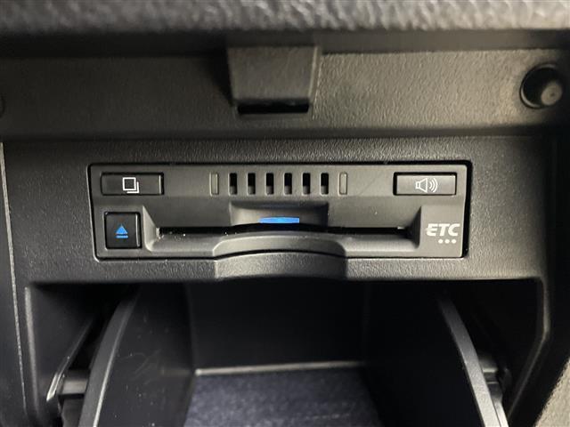 ヴェルファイア ２．５Ｚ　Ｇエディション　純正９インチナビゲーションＣＤ／ＤＶＤ／ＳＤ／フルセグ／Ｂｌｕｅｔｏｏｔｈデジタルインナーミラーローダウン社外２１インチアルミホイールＤ／ＮパワーシートＤ／Ｎシートヒーター（3枚目）