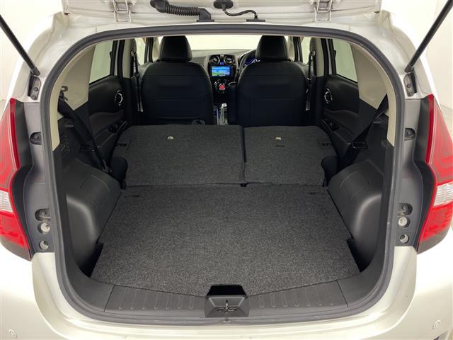 ノート ｅ－パワー　メダリスト　社外ＳＤナビ　ワンオーナー　全方位モニター　ＥＴＣ　デジタルインナーミラー　Ｐスタート　エマージェンシーブレーキ　ＬＥＤヘッド　スペアキー　ドラレコ　オートライト　純正１５インチＡＷ　コーナーセンサー（21枚目）