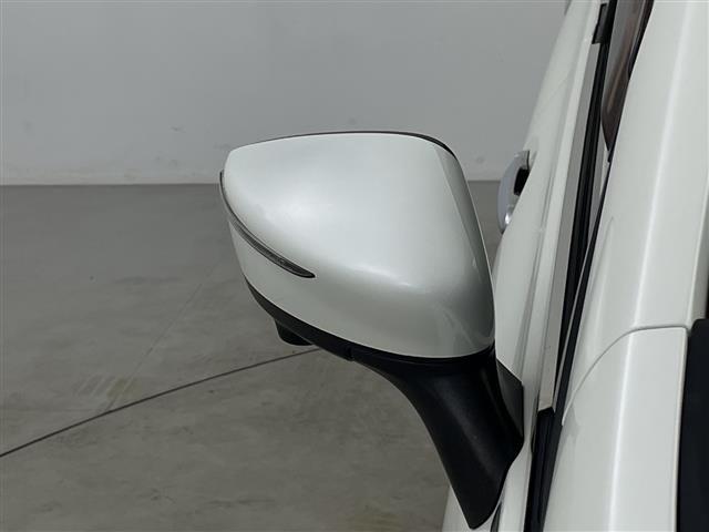 ノート ｅ－パワー　メダリスト　社外ＳＤナビ　ワンオーナー　全方位モニター　ＥＴＣ　デジタルインナーミラー　Ｐスタート　エマージェンシーブレーキ　ＬＥＤヘッド　スペアキー　ドラレコ　オートライト　純正１５インチＡＷ　コーナーセンサー（36枚目）