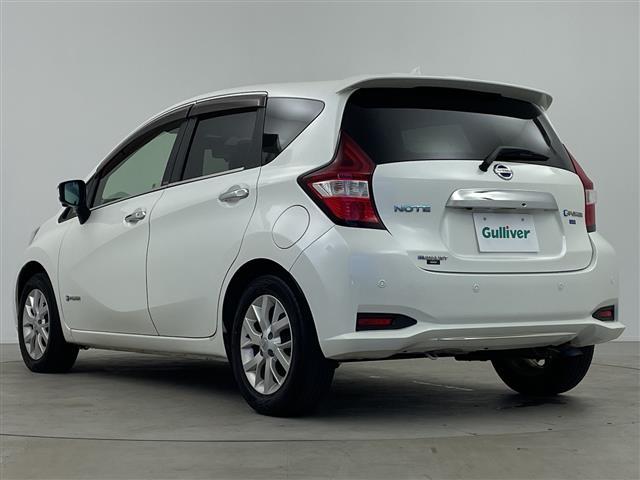 ノート ｅ－パワー　メダリスト　社外ＳＤナビ　ワンオーナー　全方位モニター　ＥＴＣ　デジタルインナーミラー　Ｐスタート　エマージェンシーブレーキ　ＬＥＤヘッド　スペアキー　ドラレコ　オートライト　純正１５インチＡＷ　コーナーセンサー（43枚目）