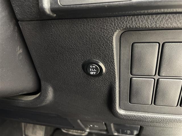 店頭販売もしておりますので、先に在庫が無くなってしまうこともございます。気になる車はまずはお問い合わせください！