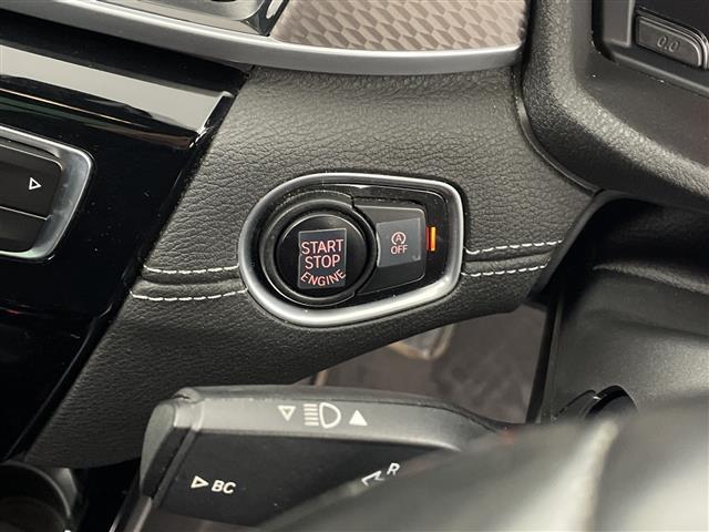 Ｘ２ ｘＤｒｉｖｅ　２０ｉ　ＭスポーツＸ　純正ＨＤＤナビ／レーダークルーズコントロール／インテリジェントセーフティ／パノラマサンルーフ／電動パーキングブレーキ／コーナーセンサ―／シートヒーター／レザーシート／パワーシート（14枚目）