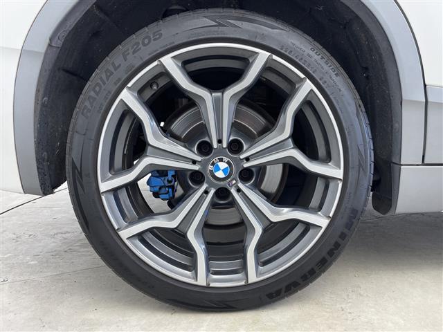 Ｘ２ ｘＤｒｉｖｅ　２０ｉ　ＭスポーツＸ　純正ＨＤＤナビ／レーダークルーズコントロール／インテリジェントセーフティ／パノラマサンルーフ／電動パーキングブレーキ／コーナーセンサ―／シートヒーター／レザーシート／パワーシート（38枚目）
