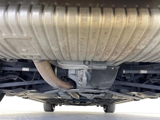 Ｘ２ ｘＤｒｉｖｅ　２０ｉ　ＭスポーツＸ　純正ＨＤＤナビ／レーダークルーズコントロール／インテリジェントセーフティ／パノラマサンルーフ／電動パーキングブレーキ／コーナーセンサ―／シートヒーター／レザーシート／パワーシート（40枚目）