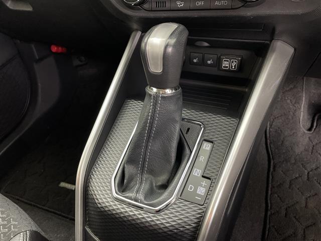 ロッキー プレミアム 純正9型ナビ ドライブレコーダー パノラマモニター ETC ハーフレザーシート 前席シートヒーター ステアリングリモコン 純正17インチAW アイドリングストップ LEDヘッドライト LEDフォグ(13枚目)