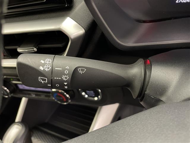 ロッキー プレミアム 純正9型ナビ ドライブレコーダー パノラマモニター ETC ハーフレザーシート 前席シートヒーター ステアリングリモコン 純正17インチAW アイドリングストップ LEDヘッドライト LEDフォグ(18枚目)