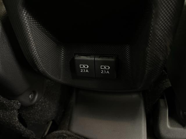 ロッキー プレミアム 純正9型ナビ ドライブレコーダー パノラマモニター ETC ハーフレザーシート 前席シートヒーター ステアリングリモコン 純正17インチAW アイドリングストップ LEDヘッドライト LEDフォグ(21枚目)