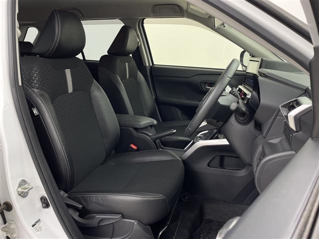 ロッキー プレミアム 純正9型ナビ ドライブレコーダー パノラマモニター ETC ハーフレザーシート 前席シートヒーター ステアリングリモコン 純正17インチAW アイドリングストップ LEDヘッドライト LEDフォグ(25枚目)