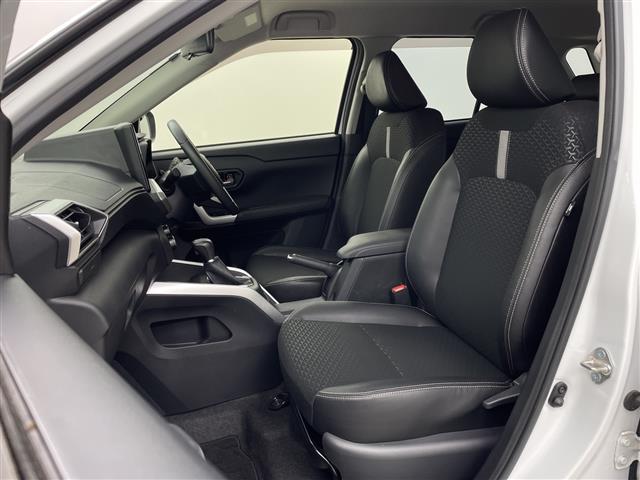 ロッキー プレミアム 純正9型ナビ ドライブレコーダー パノラマモニター ETC ハーフレザーシート 前席シートヒーター ステアリングリモコン 純正17インチAW アイドリングストップ LEDヘッドライト LEDフォグ(30枚目)