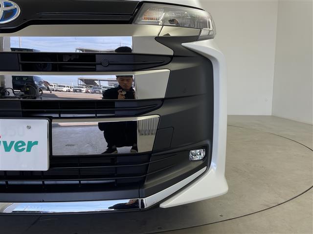 ノア ハイブリッドＳ－Ｚ　純正１０型ナビ機能付きＤＡ　純正１４型フリップダウン　ＨＤＭＩ入力　ＥＴＣ　レーダークルコン　プリクラッシュ　オートライト　オートマチックハイビーム　ハーフレザー　シートヒーター　ＢＳＭ　スマートキー（32枚目）