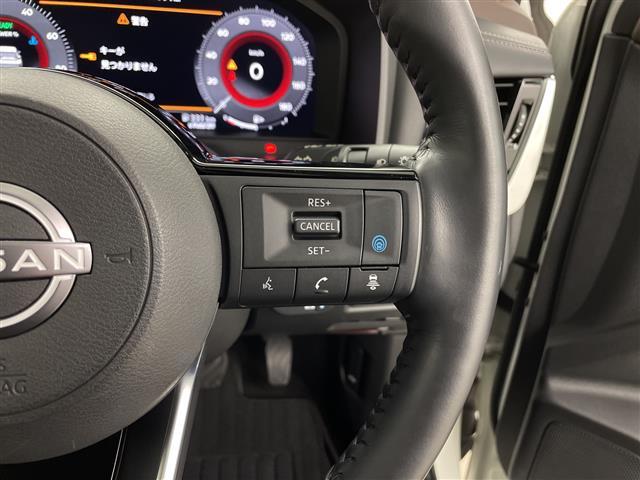 エクストレイル Ｇ　ｅ－４ＯＲＣＥ　純正１２．３型ナビ　ＢＯＳＥサウンド　パノラミックガラスルーフ　ビルトインＥＴＣ２．０　アラウンドビューモニター　踏み間違い防止アシスト　ブレーキアシスト　プリクラッシュブレーキアシスト　ＢＳＭ（9枚目）