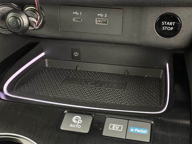 エクストレイル Ｇ　ｅ－４ＯＲＣＥ　純正１２．３型ナビ　ＢＯＳＥサウンド　パノラミックガラスルーフ　ビルトインＥＴＣ２．０　アラウンドビューモニター　踏み間違い防止アシスト　ブレーキアシスト　プリクラッシュブレーキアシスト　ＢＳＭ（18枚目）