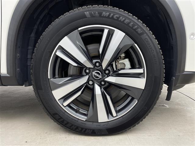 エクストレイル Ｇ　ｅ－４ＯＲＣＥ　純正１２．３型ナビ　ＢＯＳＥサウンド　パノラミックガラスルーフ　ビルトインＥＴＣ２．０　アラウンドビューモニター　踏み間違い防止アシスト　ブレーキアシスト　プリクラッシュブレーキアシスト　ＢＳＭ（37枚目）