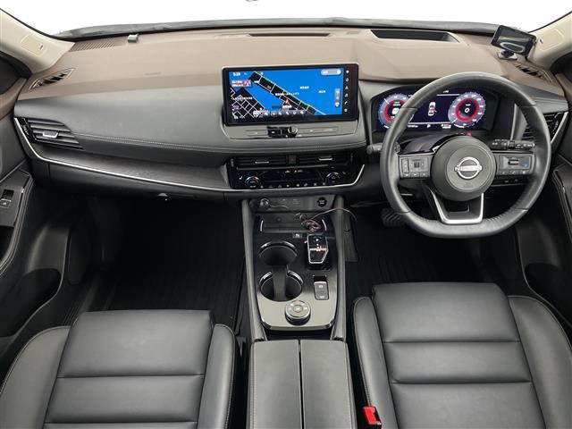 エクストレイル Ｇ　ｅ－４ＯＲＣＥ　純正１２．３型ナビ　ＢＯＳＥサウンド　パノラミックガラスルーフ　ビルトインＥＴＣ２．０　アラウンドビューモニター　踏み間違い防止アシスト　ブレーキアシスト　プリクラッシュブレーキアシスト　ＢＳＭ（42枚目）