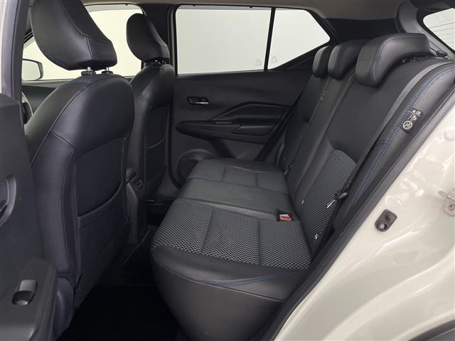 キックス Ｘ　純正ナビ　アラウンドビューモニター　ビルトインＥＴＣ　ドライブレコーダー　インテリジェントルームミラー　エマージェンシーブレーキ　プロパイロット　ハーフレザーシート　シートヒーター　ステリモ　ＬＥＤ（25枚目）