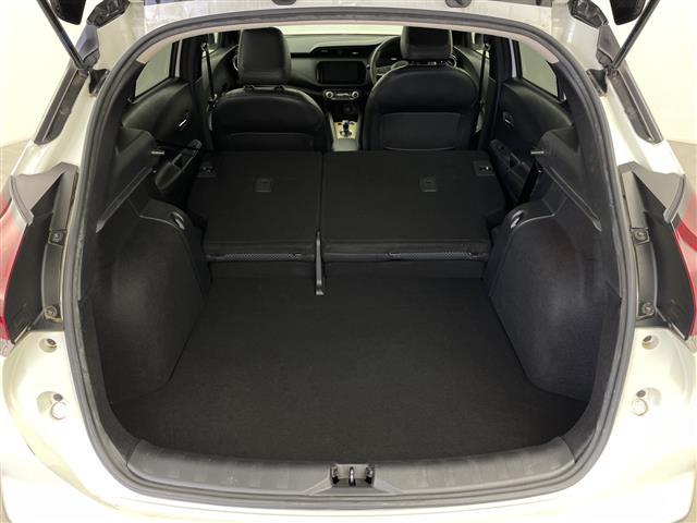 キックス Ｘ　純正ナビ　アラウンドビューモニター　ビルトインＥＴＣ　ドライブレコーダー　インテリジェントルームミラー　エマージェンシーブレーキ　プロパイロット　ハーフレザーシート　シートヒーター　ステリモ　ＬＥＤ（27枚目）