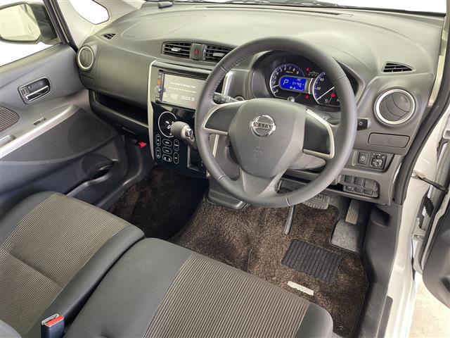 デイズ ハイウェイスターＸ　Ｖセレクション＋セーフティＩＩ　純正ナビ　ＢＴ対応　アラウンドビューモニター　前後ドライブレコーダー　エマージェンシーブレーキ　純正１４インチＡＷ　純正フロアマット　スマートキー　キセノンヘッドライト　オートライト　横滑り防止装置（15枚目）