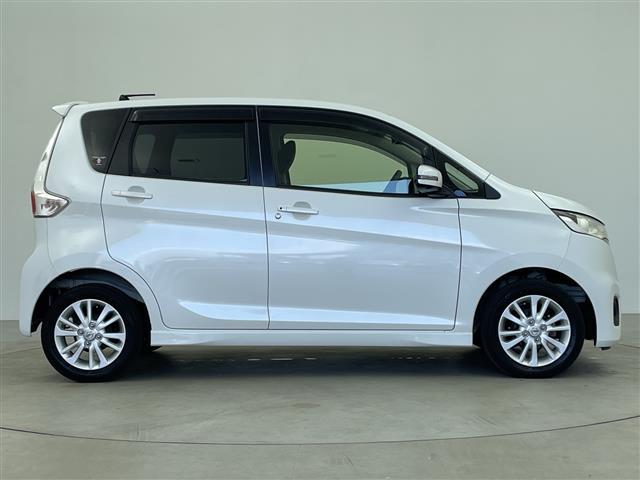 デイズ ハイウェイスターＸ　Ｖセレクション＋セーフティＩＩ　純正ナビ　ＢＴ対応　アラウンドビューモニター　前後ドライブレコーダー　エマージェンシーブレーキ　純正１４インチＡＷ　純正フロアマット　スマートキー　キセノンヘッドライト　オートライト　横滑り防止装置（32枚目）