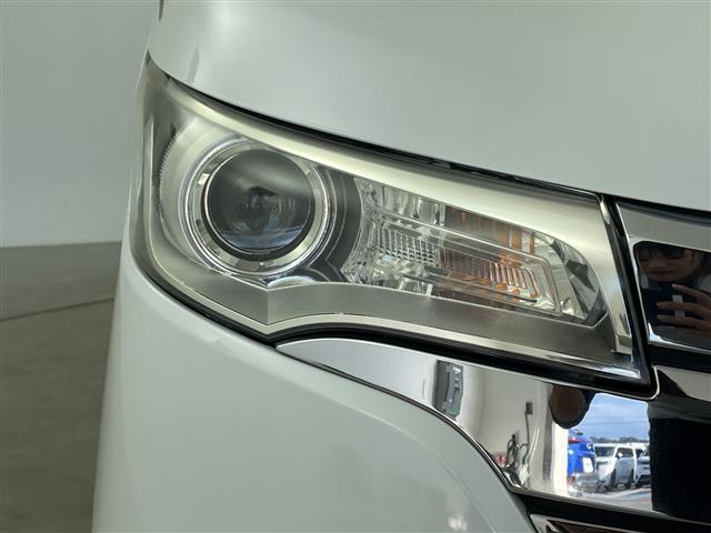 デイズ ハイウェイスターＸ　Ｖセレクション＋セーフティＩＩ　純正ナビ　ＢＴ対応　アラウンドビューモニター　前後ドライブレコーダー　エマージェンシーブレーキ　純正１４インチＡＷ　純正フロアマット　スマートキー　キセノンヘッドライト　オートライト　横滑り防止装置（34枚目）