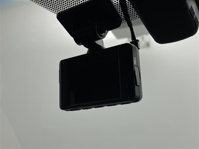 アルファード ２．５Ｓ　Ｃパッケージ　メーカーナビ　ＪＢＬサウンドシステム　純正フリップダウンモニター　ツインムーンルーフ　ドライブレコーダー　パノラミックビューモニター　デジタルインナーミラー　ビルトインＥＴＣ２．０　セーフティセンス（20枚目）