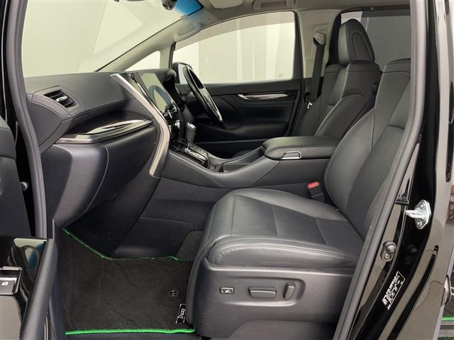 アルファード ２．５Ｓ　Ｃパッケージ　メーカーナビ　ＪＢＬサウンドシステム　純正フリップダウンモニター　ツインムーンルーフ　ドライブレコーダー　パノラミックビューモニター　デジタルインナーミラー　ビルトインＥＴＣ２．０　セーフティセンス（25枚目）