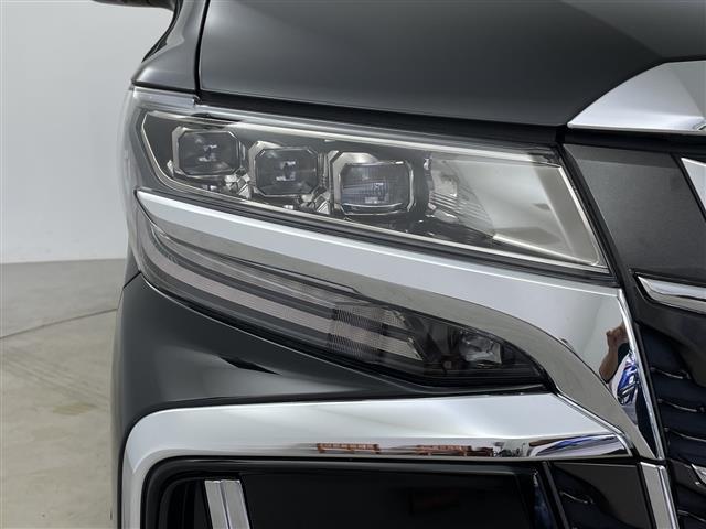 アルファード ２．５Ｓ　Ｃパッケージ　メーカーナビ　ＪＢＬサウンドシステム　純正フリップダウンモニター　ツインムーンルーフ　ドライブレコーダー　パノラミックビューモニター　デジタルインナーミラー　ビルトインＥＴＣ２．０　セーフティセンス（34枚目）