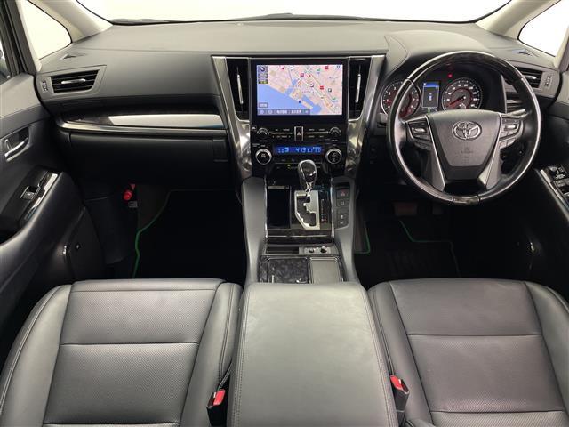 アルファード ２．５Ｓ　Ｃパッケージ　メーカーナビ　ＪＢＬサウンドシステム　純正フリップダウンモニター　ツインムーンルーフ　ドライブレコーダー　パノラミックビューモニター　デジタルインナーミラー　ビルトインＥＴＣ２．０　セーフティセンス（42枚目）